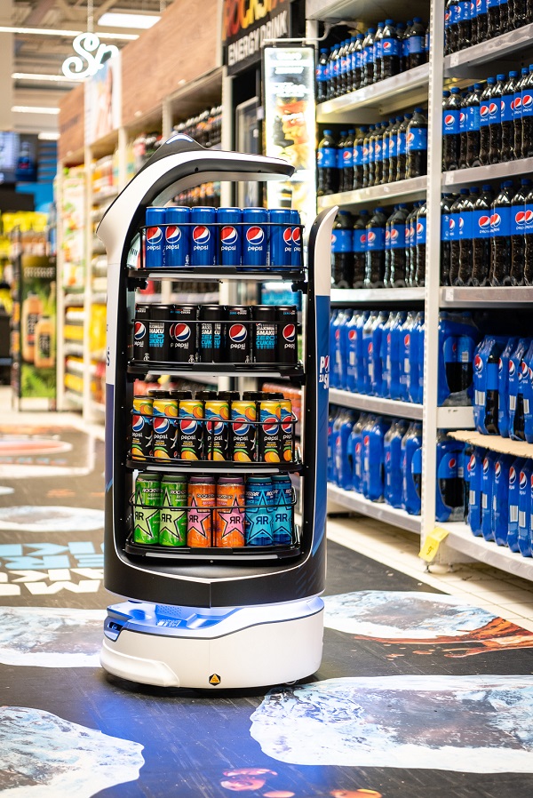 eRobot - półka z produktami PepsiCo